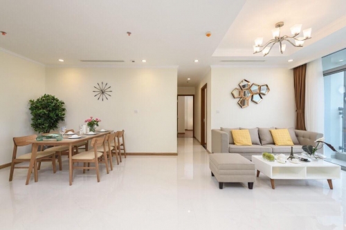Vinhomes Central Park Apartment For Rent, 3 Bedroom Fully Furnished